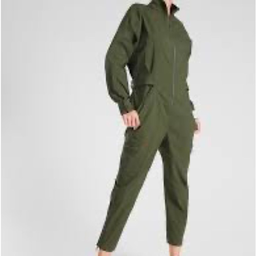 Athleta Lenox Jumpsuit - utility pockets cargo flight suit size 10 EUC